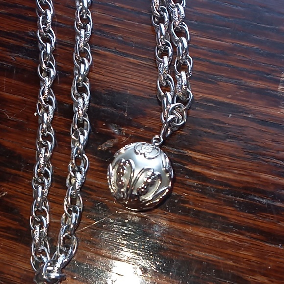 Go plated Sarah Co with round ball costume jewelry necklace - Picture 4 of 6